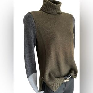 VINCE women’s wool CASHMERE blend SWEATER gray GREEN EUC! XS